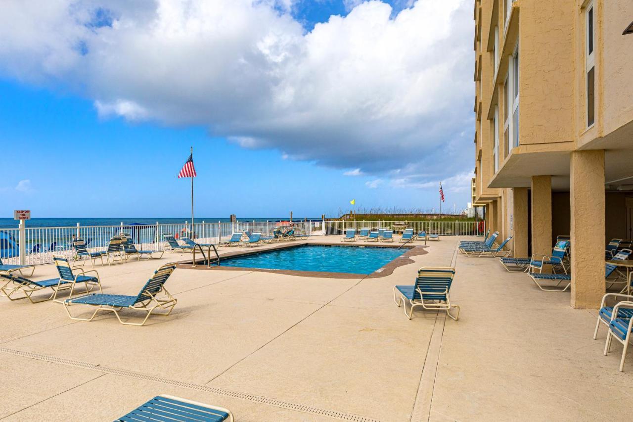 Edgewater West 102 Apartment *